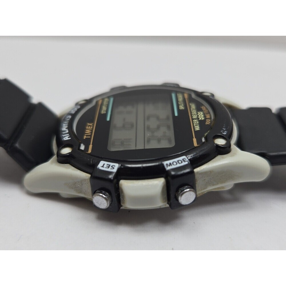 1993 Timex Atlantis 100 Indiglo Digital Watch Mens 40mm Chrono Alarm New Battery - Picture 12 of 14
